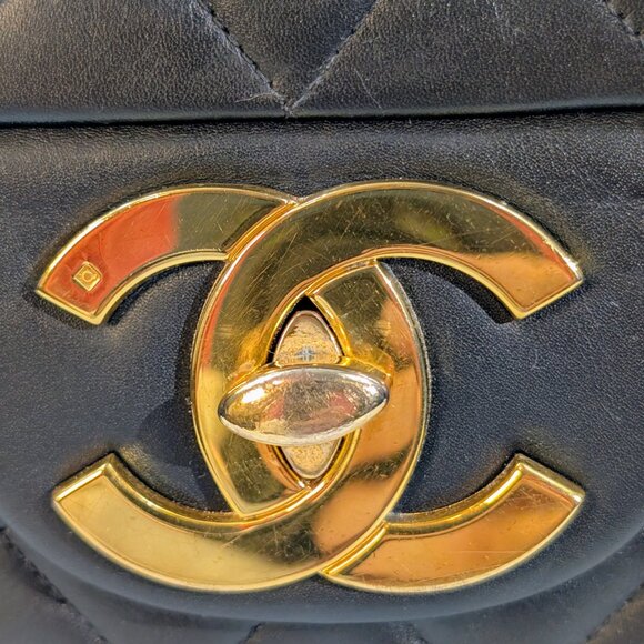 Chanel Vintage Black Series 3 Classic Maxi Calfskin Single Flap Bag - Picture 9 of 16